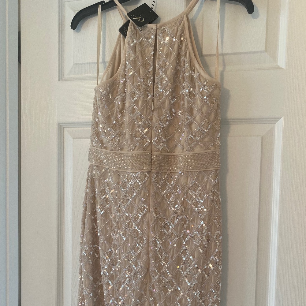 Dress - Picture 2 of 4